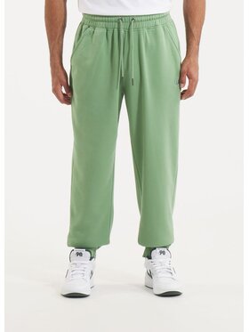 PITBULL PITBULL Spodnie dresowe Washed Lancaster II Zielony Regular Fit