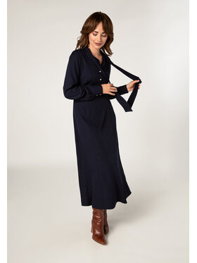 QUIOSQUE QUIOSQUE Sukienka codzienna EMIRA DRESS Granatowy Regular Fit