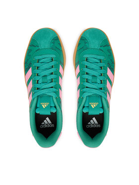 Αθλητικά adidas φωτογραφία