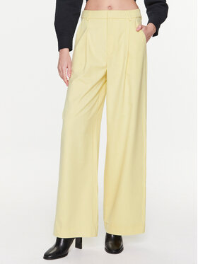 Gestuz Gestuz Hlače iz tkanine Lorelaigz 10906975 Rumena Relaxed Fit