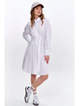 blue shadow blue shadow Sukienka Lexi Écru Regular Fit