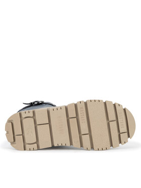 Μπότες Mustang φωτογραφία