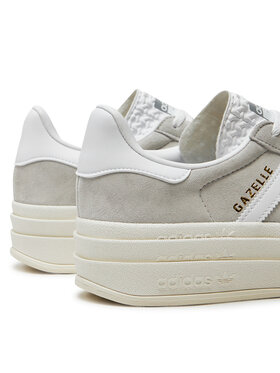 Αθλητικά adidas φωτογραφία