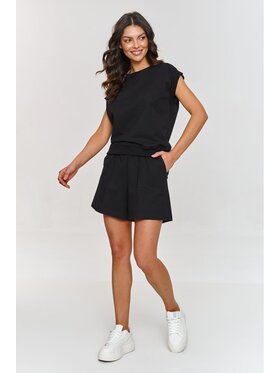 Makadamia Makadamia Komplet bluzka i szorty sportowe M866 Czarny Regular Fit
