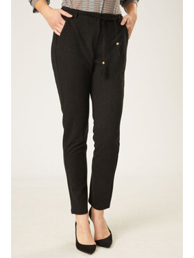 QUIOSQUE QUIOSQUE Dámské kalhoty 3NG004299 Černá Regular Fit