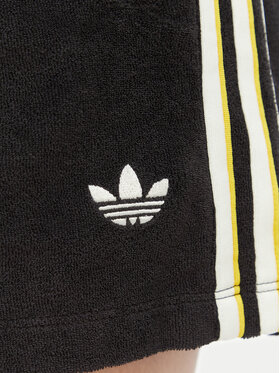 Αθλητικό σορτς adidas