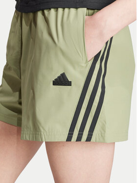 Αθλητικό σορτς adidas φωτογραφία