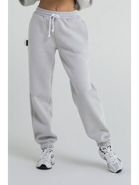 Chiara Wear Chiara Wear Spodnie dresowe Spodnie dresowe typu joggery Szary Jogger Fit