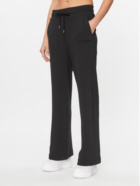 Woolrich Woolrich Spodnie dresowe Logo Sweatpant CFWWTR0165FRUT3164 Czarny Regular Fit