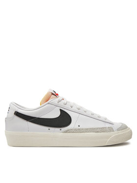 Nike Nike Сникърси Blazer Low '77 Vntg DA6364 101 Бял