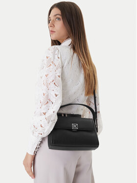 Calvin Klein Calvin Klein Дамска чанта Emblem Hw Pebble Shoulder Bag 25 LV04F3425G Черен