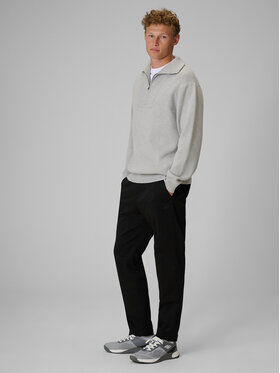4F 4F Chinosy CITY Czarny Regular Fit