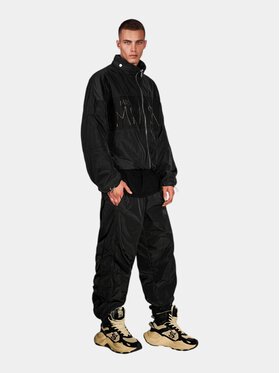MADE BY SOCIETY MADE BY SOCIETY Spodnie materiałowe RUNOFF Pants - P17592 Czarny Basic Fit