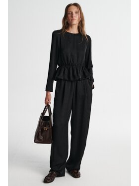 MARI PRETI MARI PRETI Halenka MONOGRAM M OBSIDIAN Černá Slim Fit