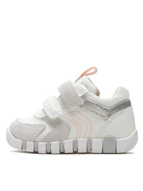 Geox Geox Chaussures basses B Iupidoo Girl B3558C022ASC1Z8W Blanc