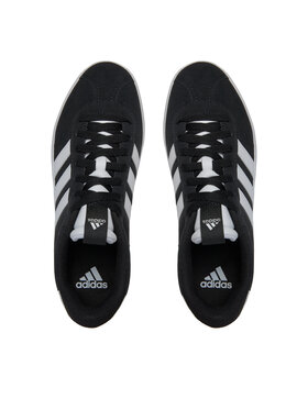Αθλητικά adidas φωτογραφία