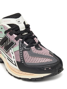 Αθλητικά New Balance φωτογραφία