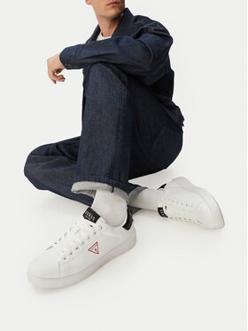 Guess Guess Tenisice FMJYUKELE12WHITE. Bijela