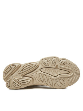 Αθλητικά adidas φωτογραφία