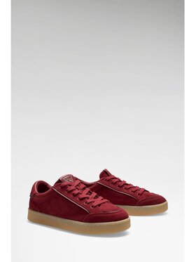Αθλητικά Guess