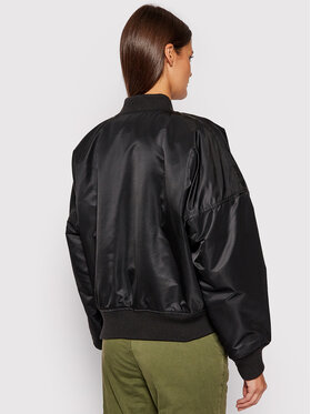 Μπόμπερ μπουφάν Alpha Industries