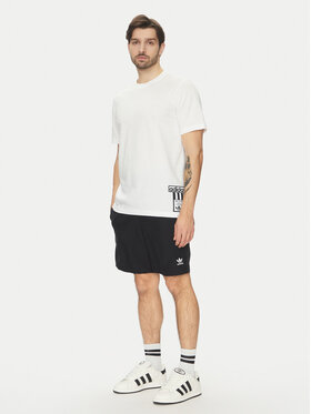 T-Shirt adidas φωτογραφία