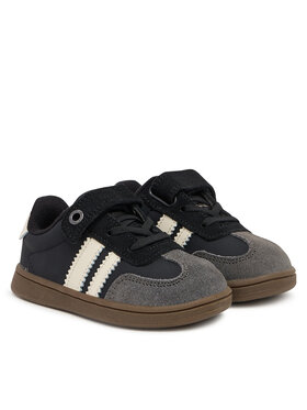 Αθλητικά Mayoral φωτογραφία