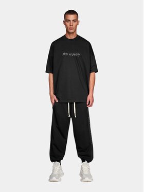 MADE BY SOCIETY MADE BY SOCIETY T-Shirt Silence - T18028 Czarny Basic Fit