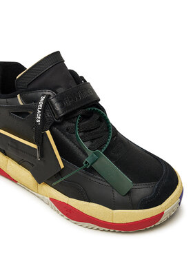 Αθλητικά Off-White φωτογραφία