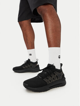 Under Armour Under Armour Snīkeri UA Phantom X 6007183 008 Melns