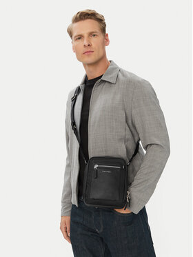 Calvin Klein Calvin Klein Geantă crossover Ssnl Raised Logo Reporter LV04D3500G Negru
