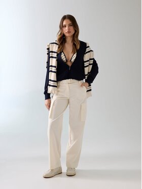 Guess Guess Spodnie materiałowe 182472 Biały Slim Fit