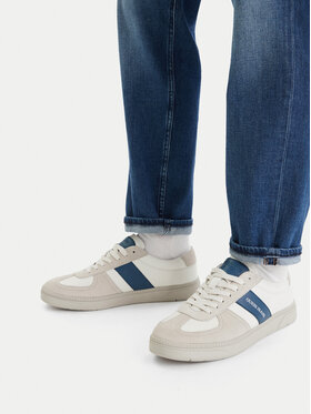 Guess Jeans Guess Jeans Сникърси EO-ORTEGO-01 126AM Бял