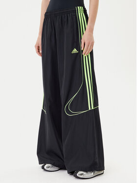adidas adidas Donji dio trenerke Teamgeist adicolor JV7478 Crna Oversize