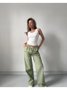 Le Songe Le Songe Spodnie materiałowe LADY Zielony Basic Fit