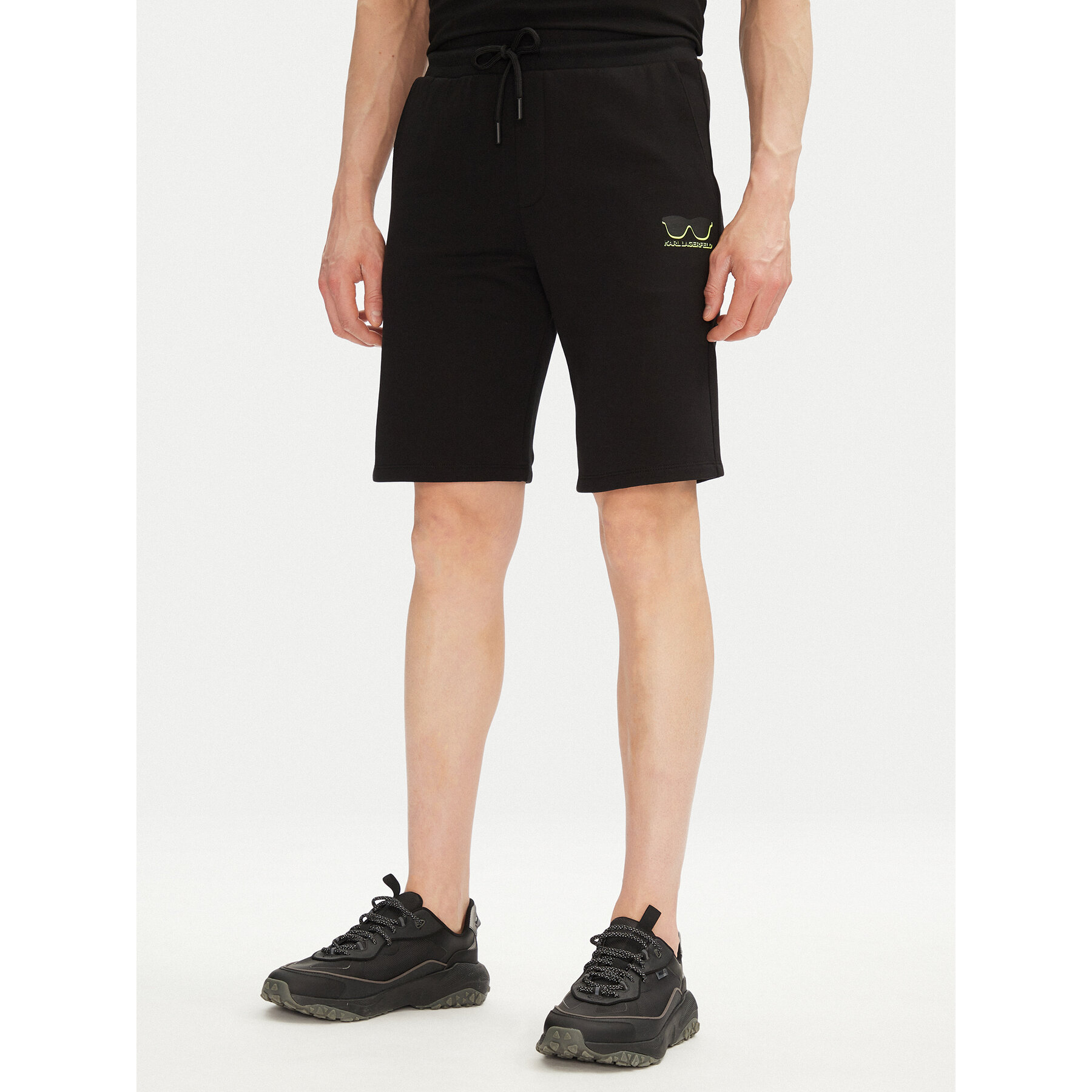 KARL LAGERFELD Szorty sportowe 705400 552917 Czarny Regular Fit