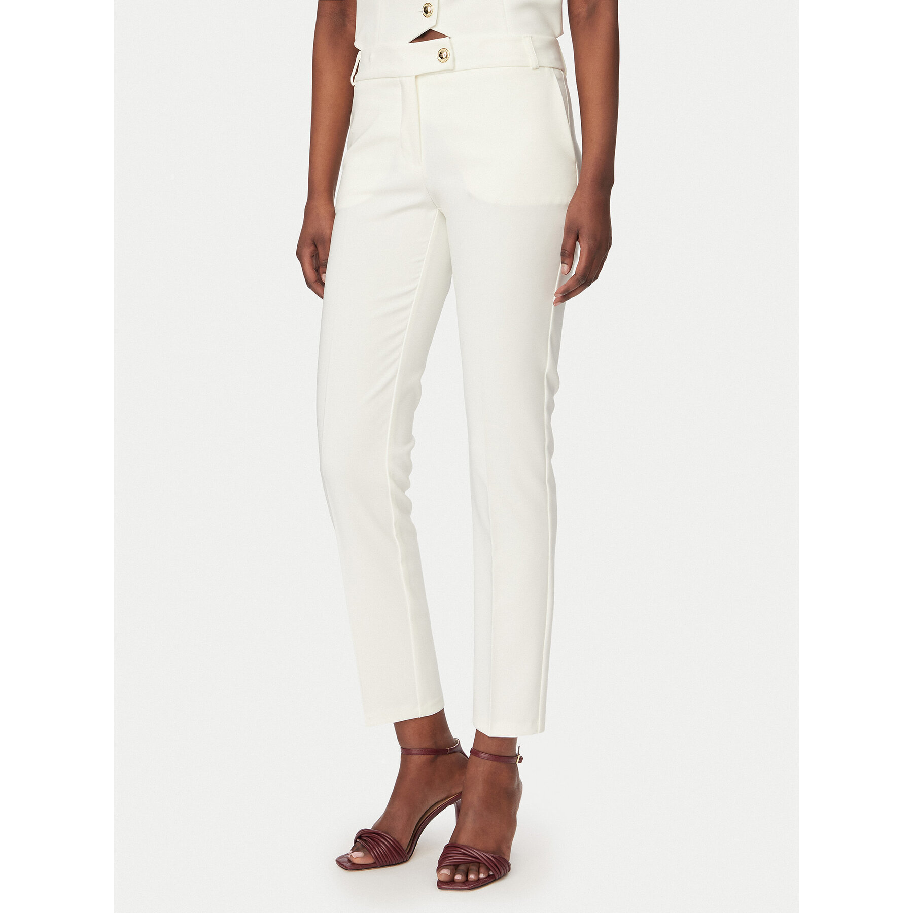 Rinascimento Spodnie materiałowe CFC0128638003 Biały Slim Fit