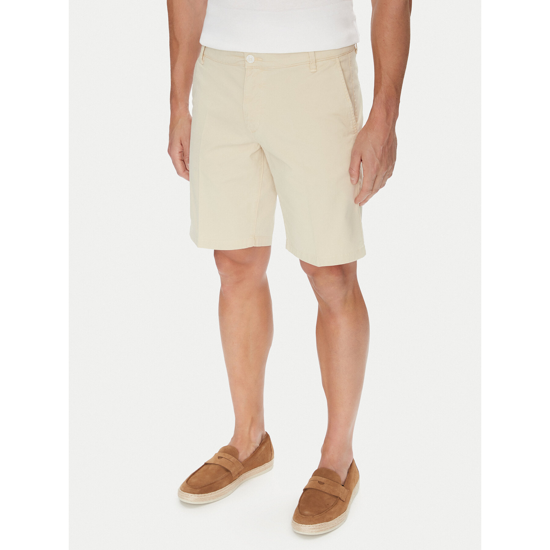 Mustang Szorty materiałowe Amsterdam 1016450 Beżowy Slim Fit