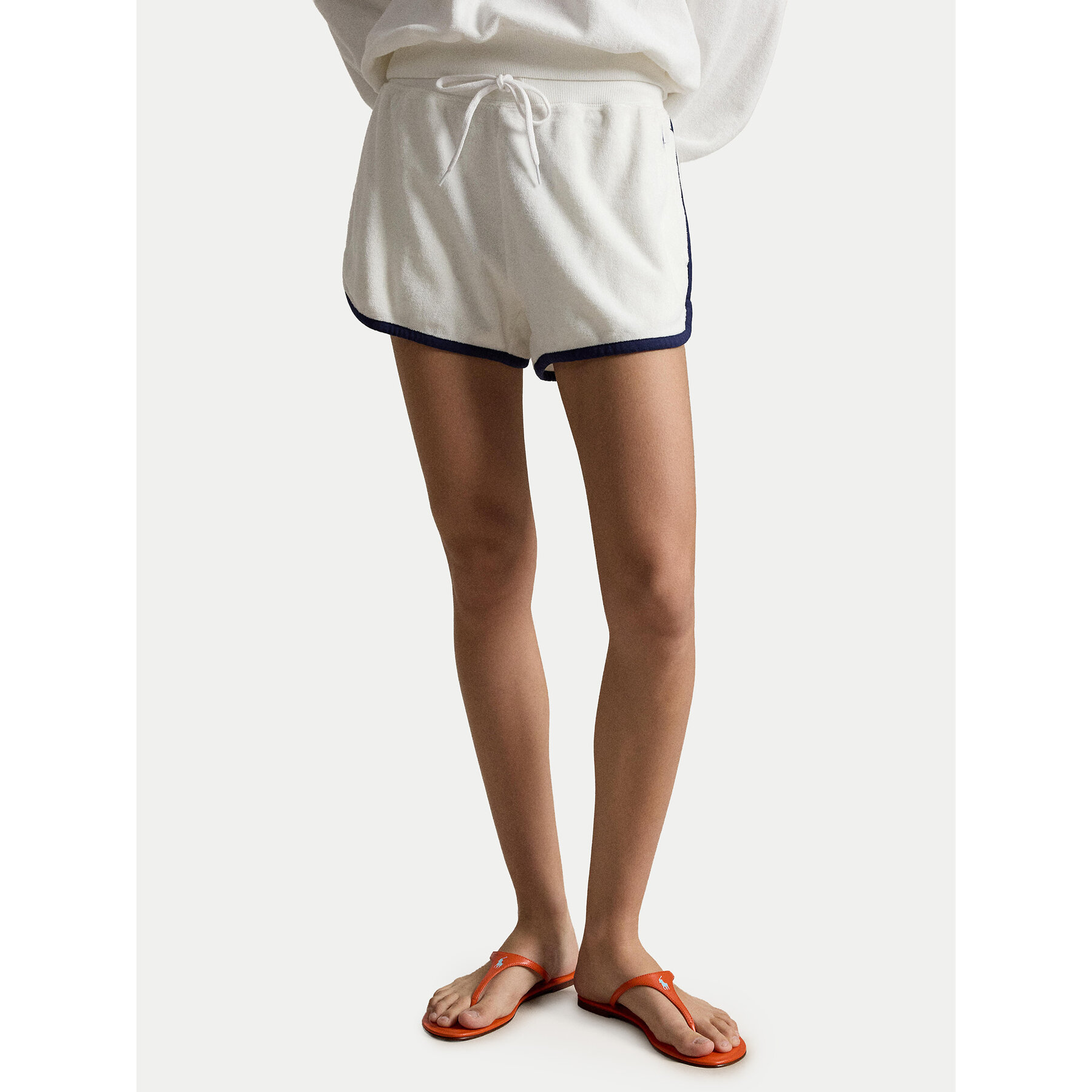 Polo Ralph Lauren Szorty sportowe 211A12956003 Biały Relaxed Fit