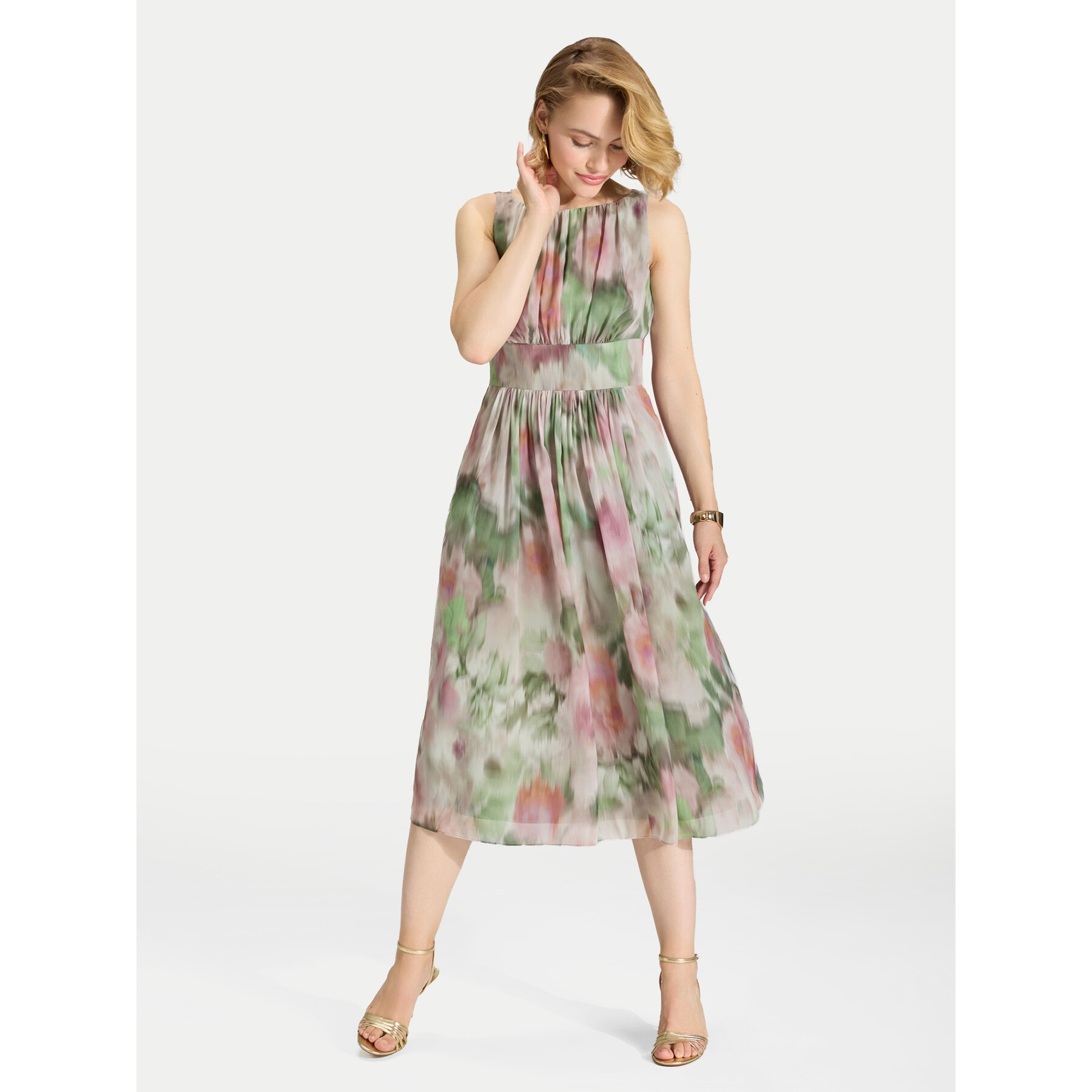 Swing Sukienka koktajlowa 5AK11700 Kolorowy Regular Fit