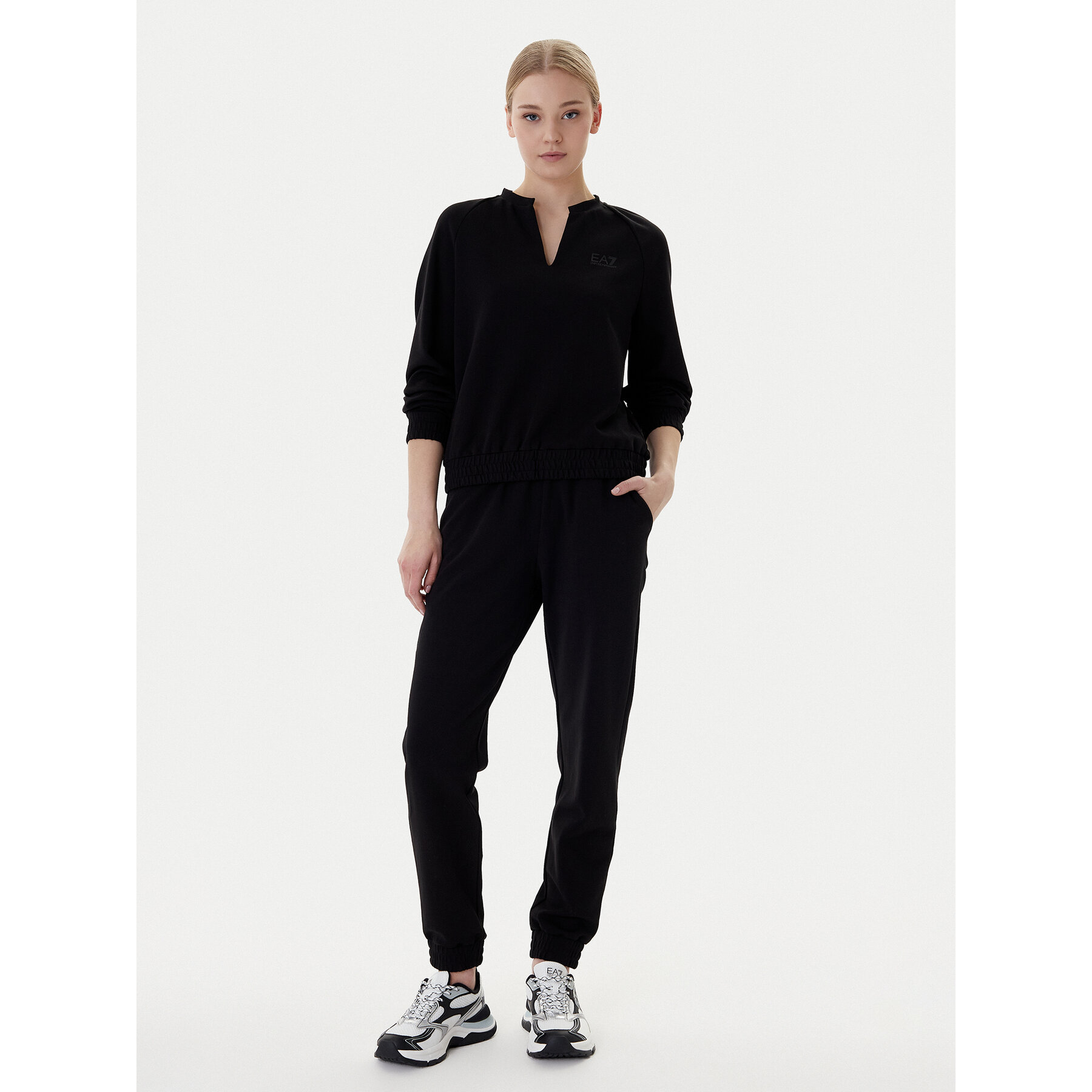 EA7 Emporio Armani Dres 7W000976 AF12501 UC001 Czarny Regular Fit