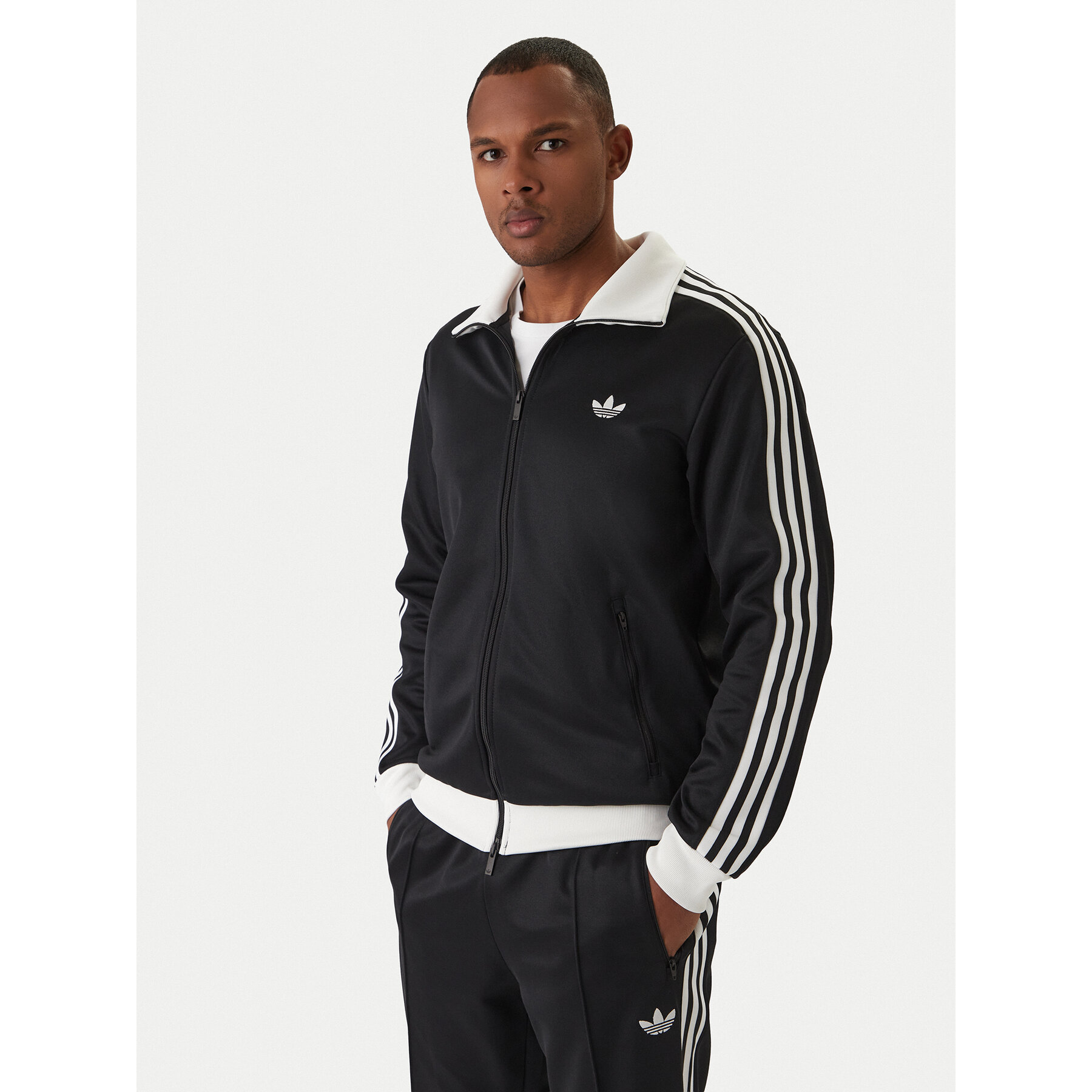 adidas Bluza adicolor Classic KE3527 Czarny Slim Fit