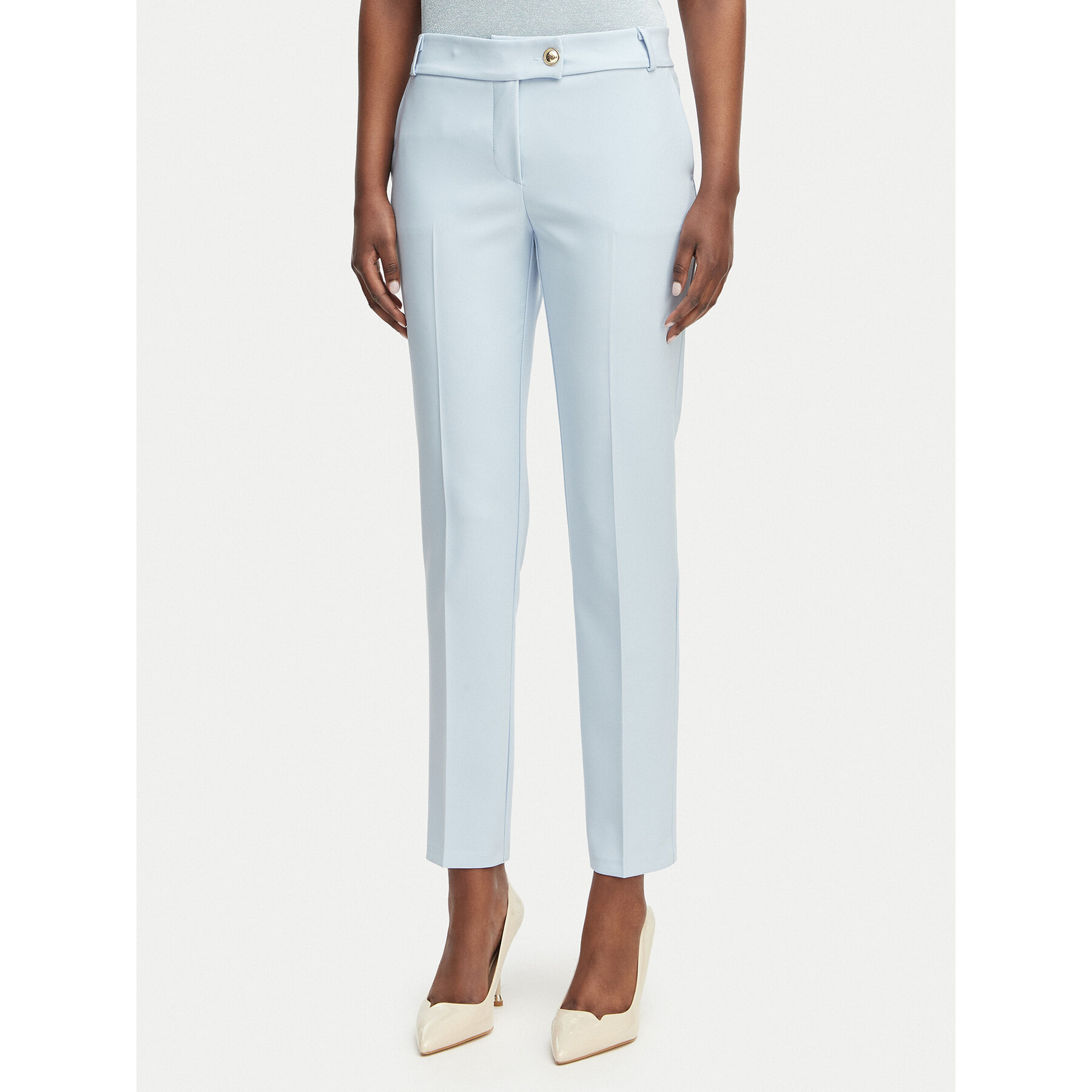 Rinascimento Spodnie materiałowe CFC0128638003 Niebieski jasny Slim Fit