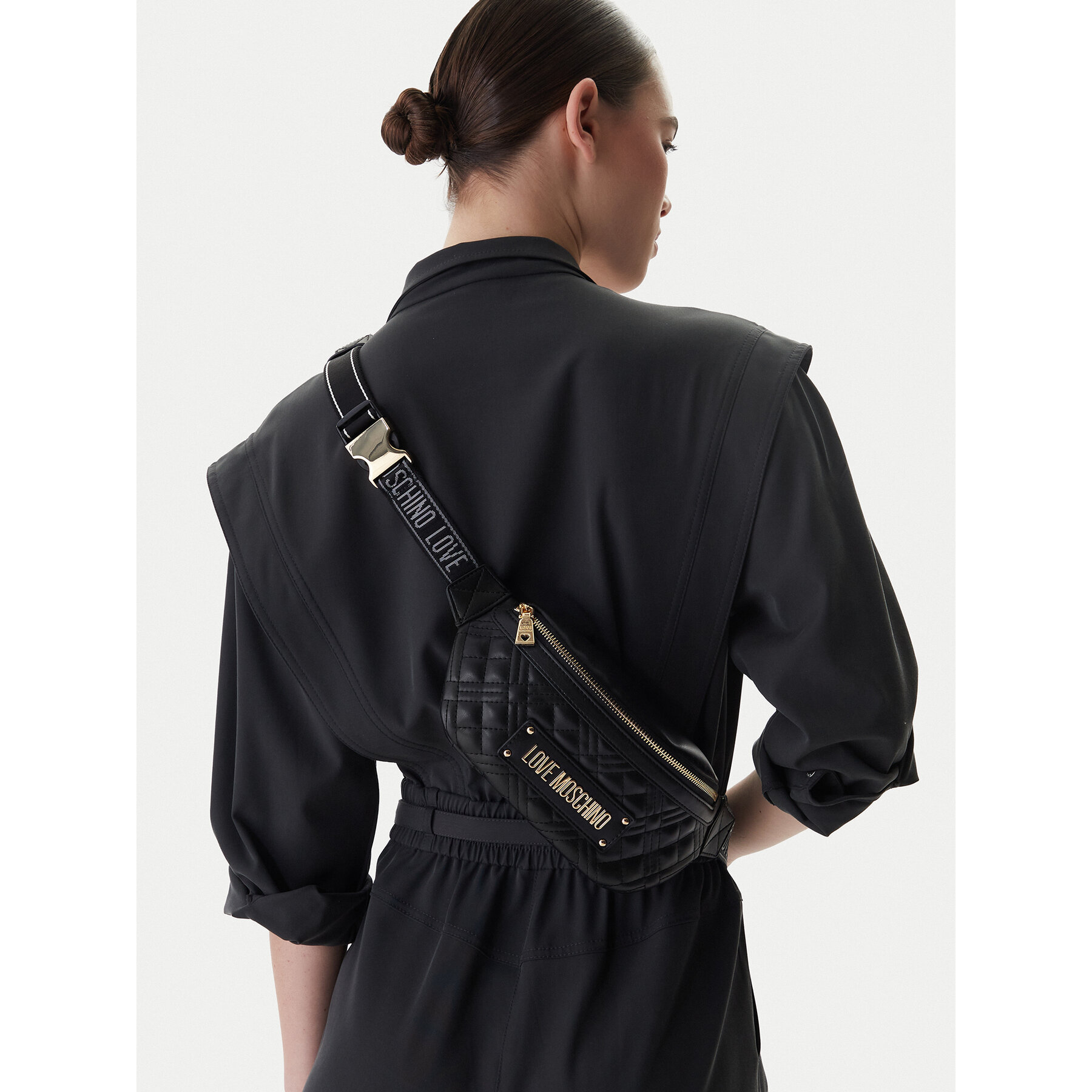 LOVE MOSCHINO Nerka JC4003PP1OLA0000 Czarny