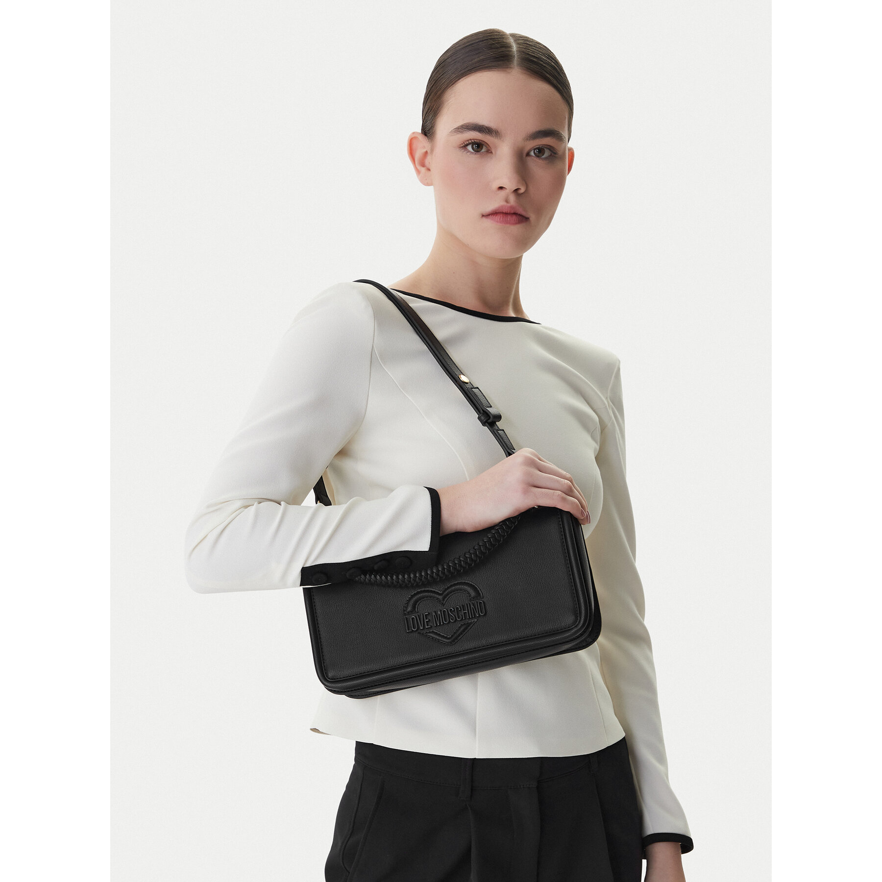 LOVE MOSCHINO Torebka JC4096PP1OLL0000 Czarny