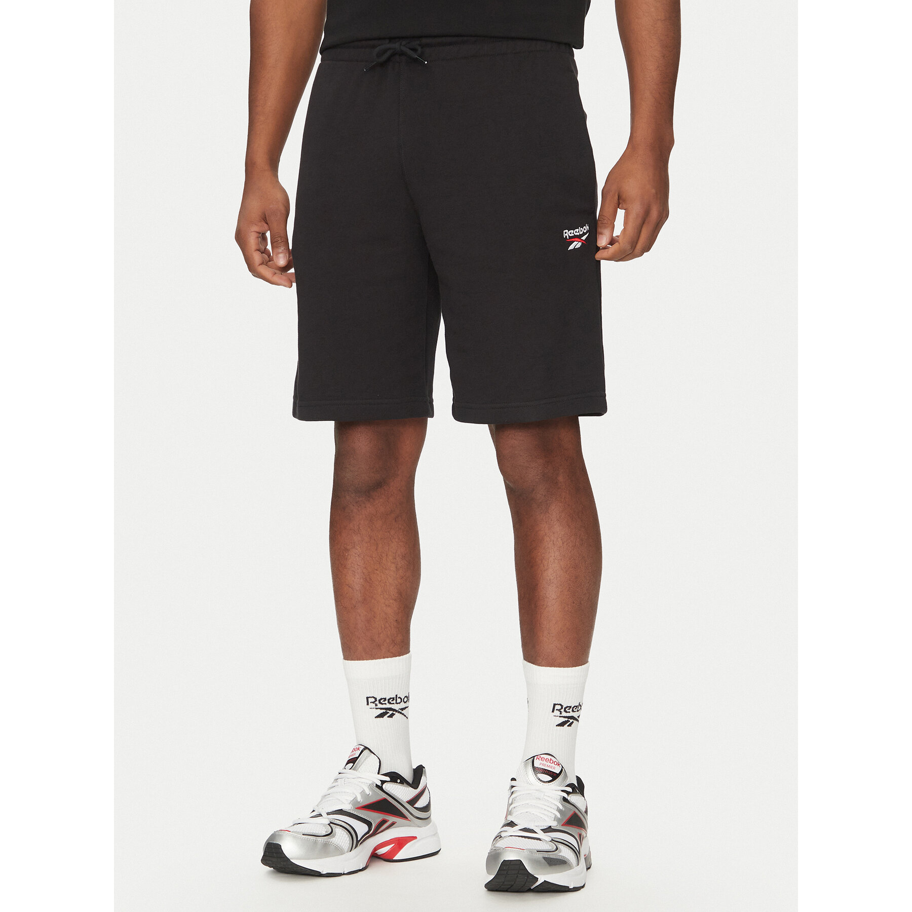 Reebok Szorty sportowe 100221791 Czarny Regular Fit