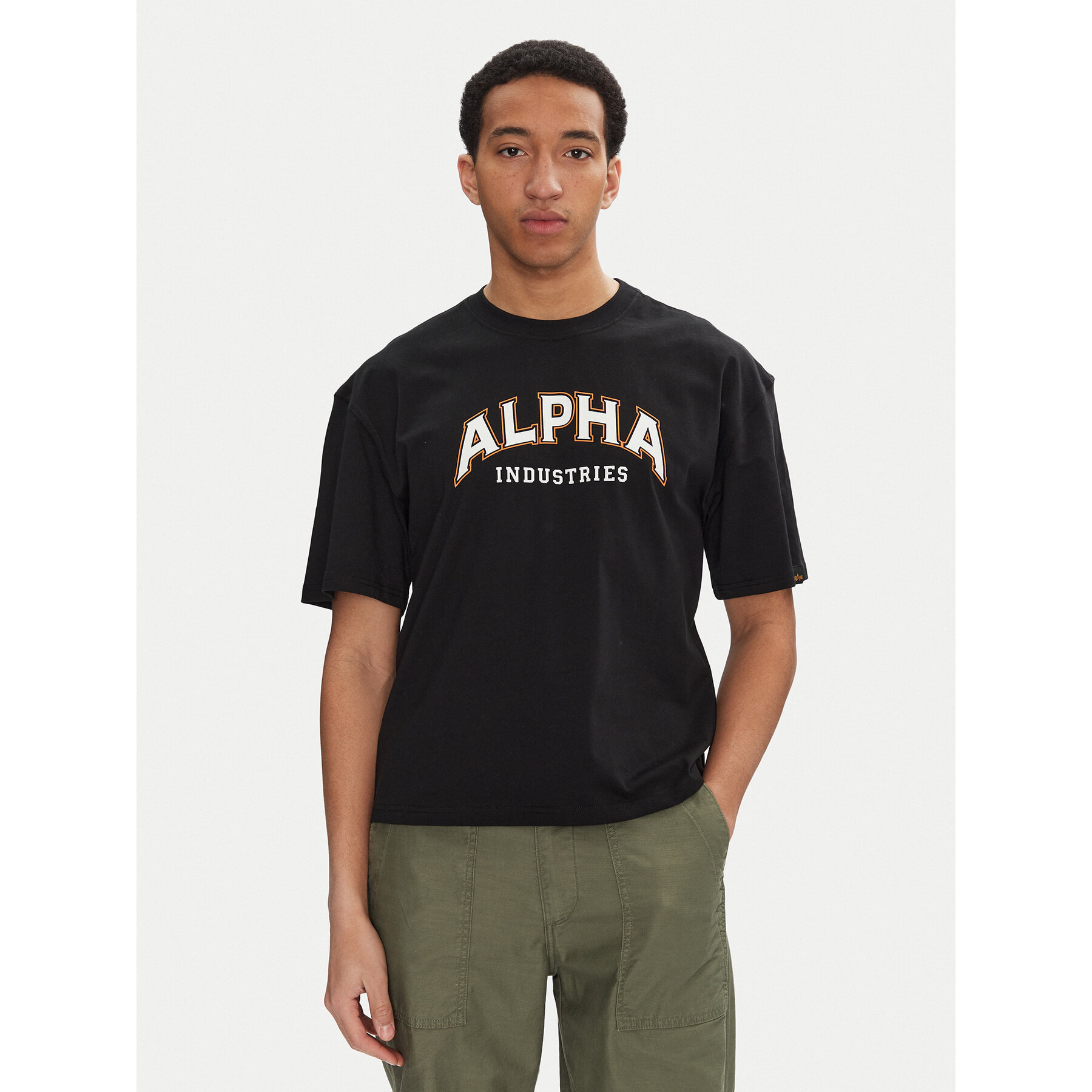Alpha Industries T-Shirt College 146501 Czarny Relaxed Fit