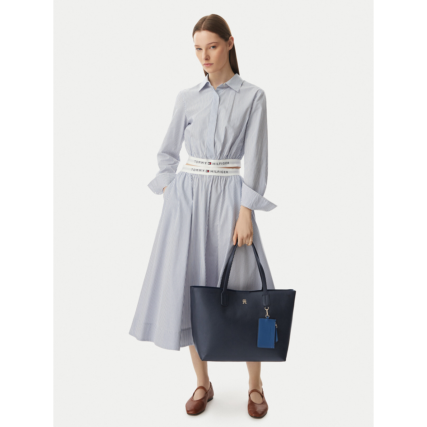 Tommy Hilfiger Torebka Th Icon Tote AW0AW18724 Granatowy