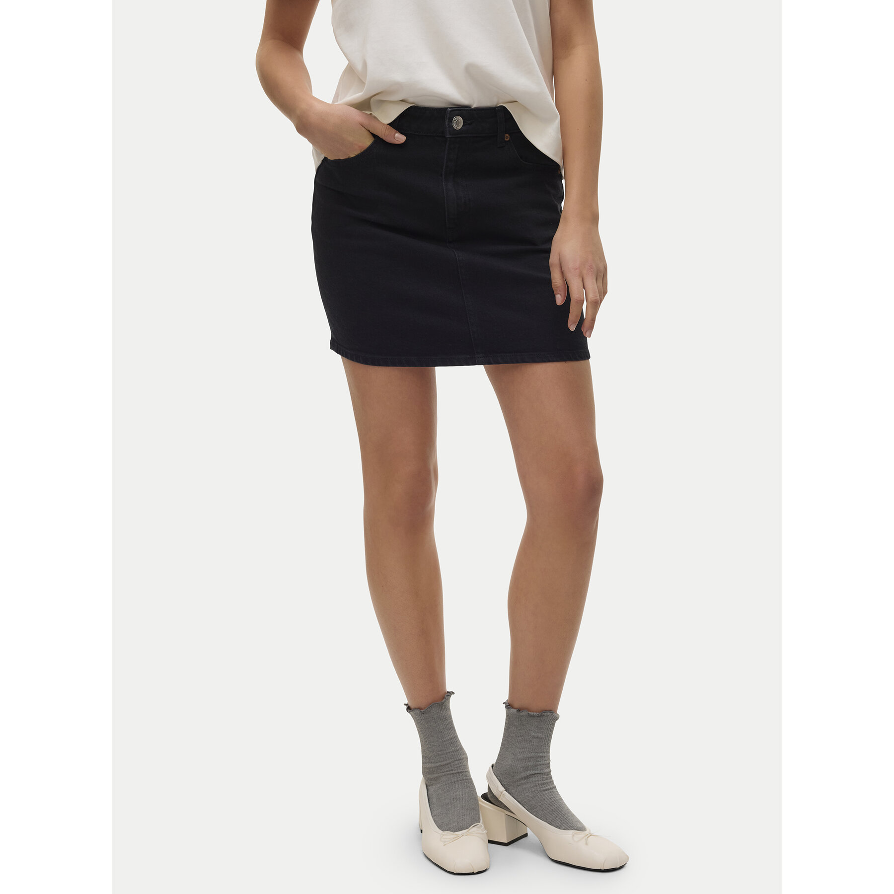 Vero Moda Spódnica jeansowa Tessa 10301536 Czarny Regular Fit