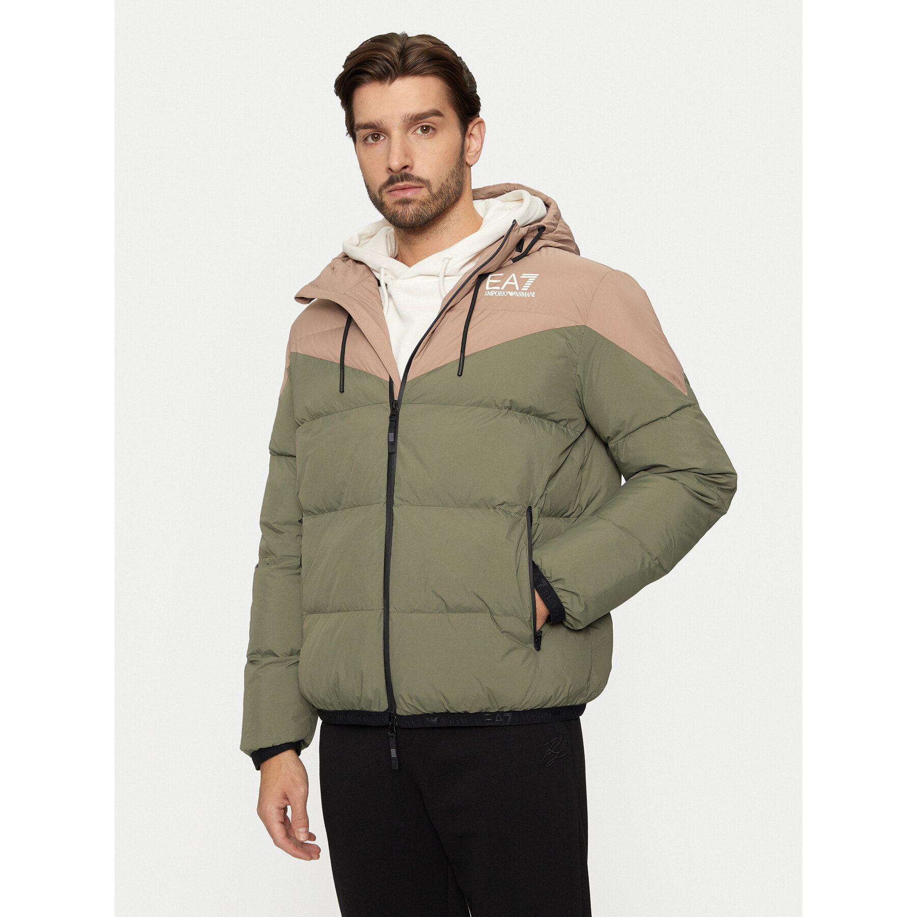 EA7 Emporio Armani Kurtka zimowa 6DPB30 PNDOZ 1846 Zielony Regular Fit